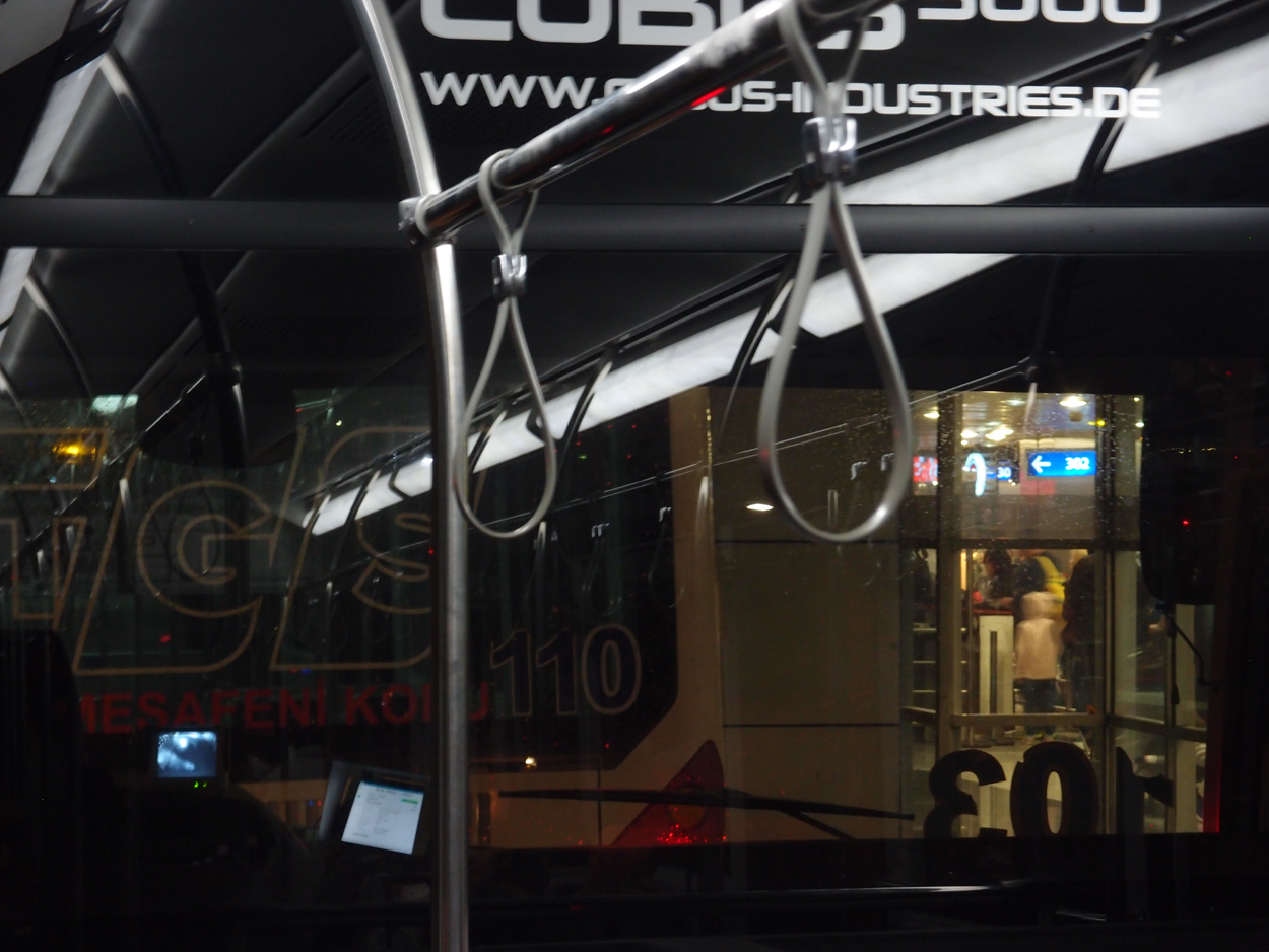 2018-01-13 1 Uhr - Sabiha Gökçen Istanbul Flughafen (Im Bus) (Audio, Foto) 